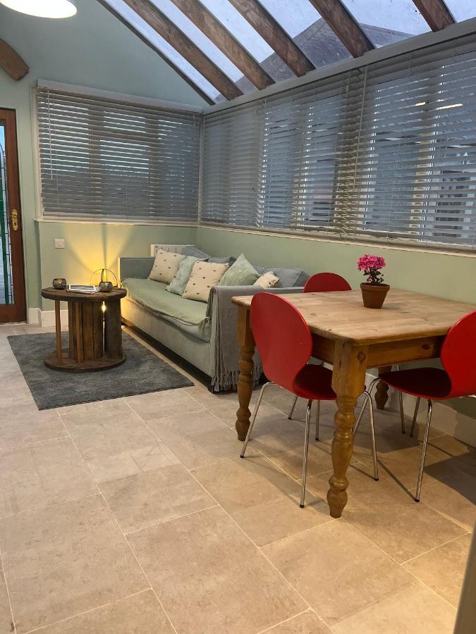 Apartmán Vickers Talbenny Exteriér fotografie